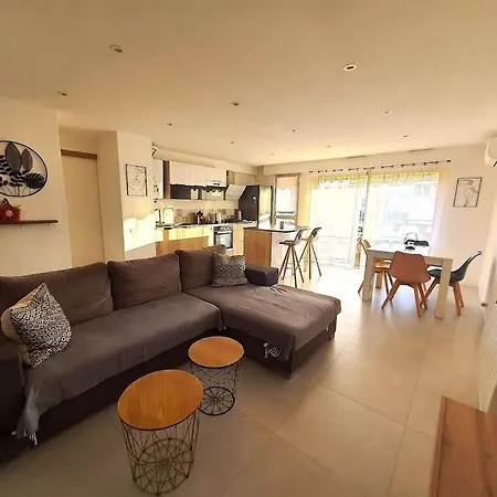 Moderne Centre-ville Apartment